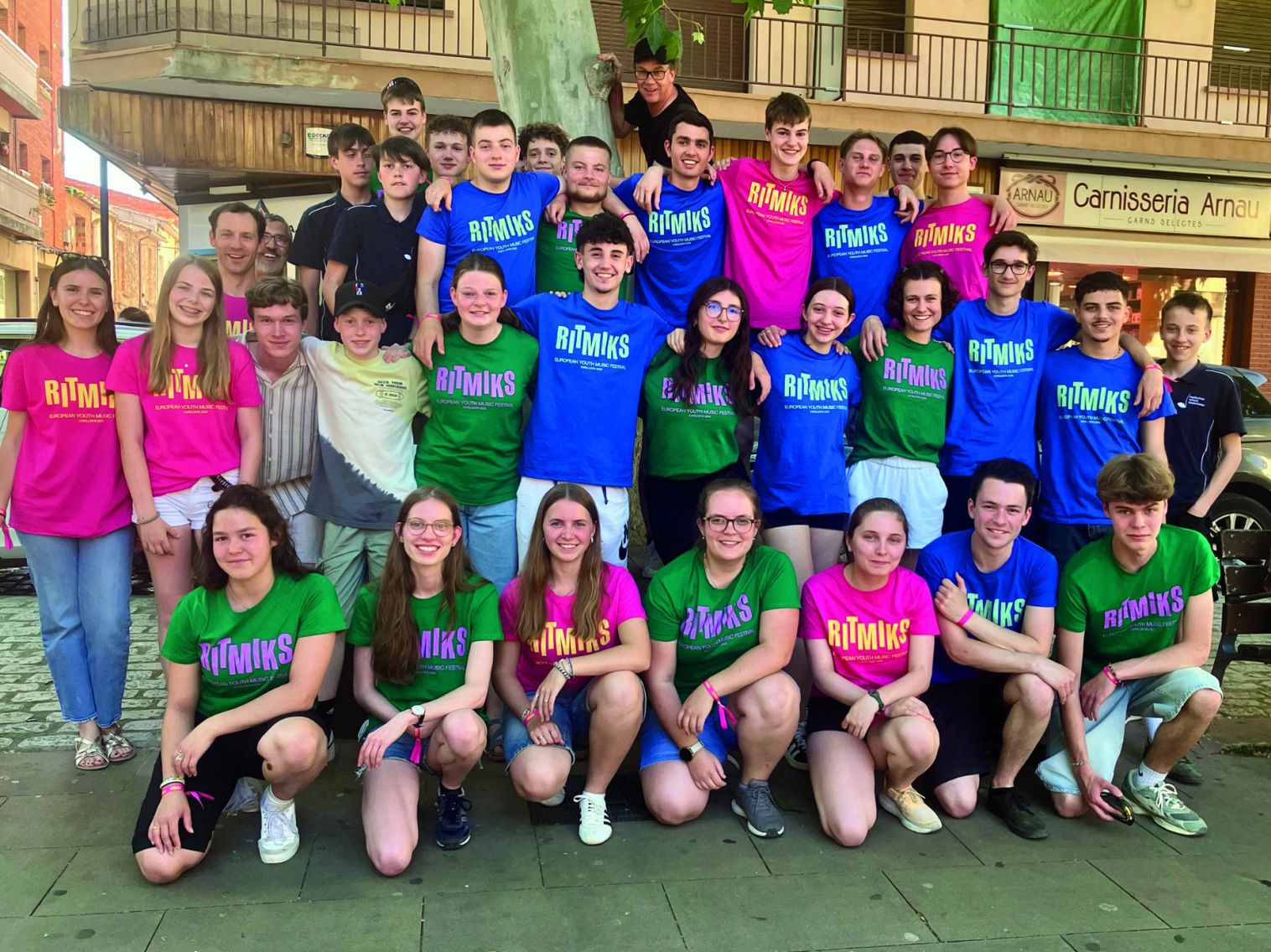 Bild: Alle Teilnehmenden in Santa Maria de Palautordera Foto: Musikschule Reinach