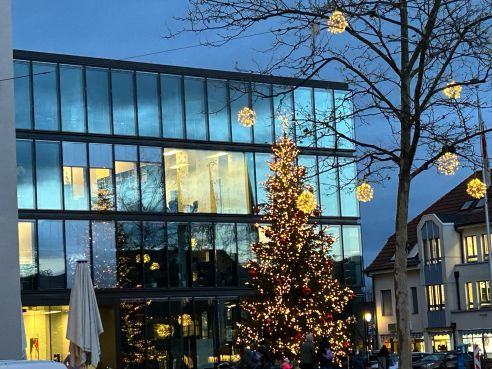 Gemeindehaus Weihnachtsbeleuchtung 2